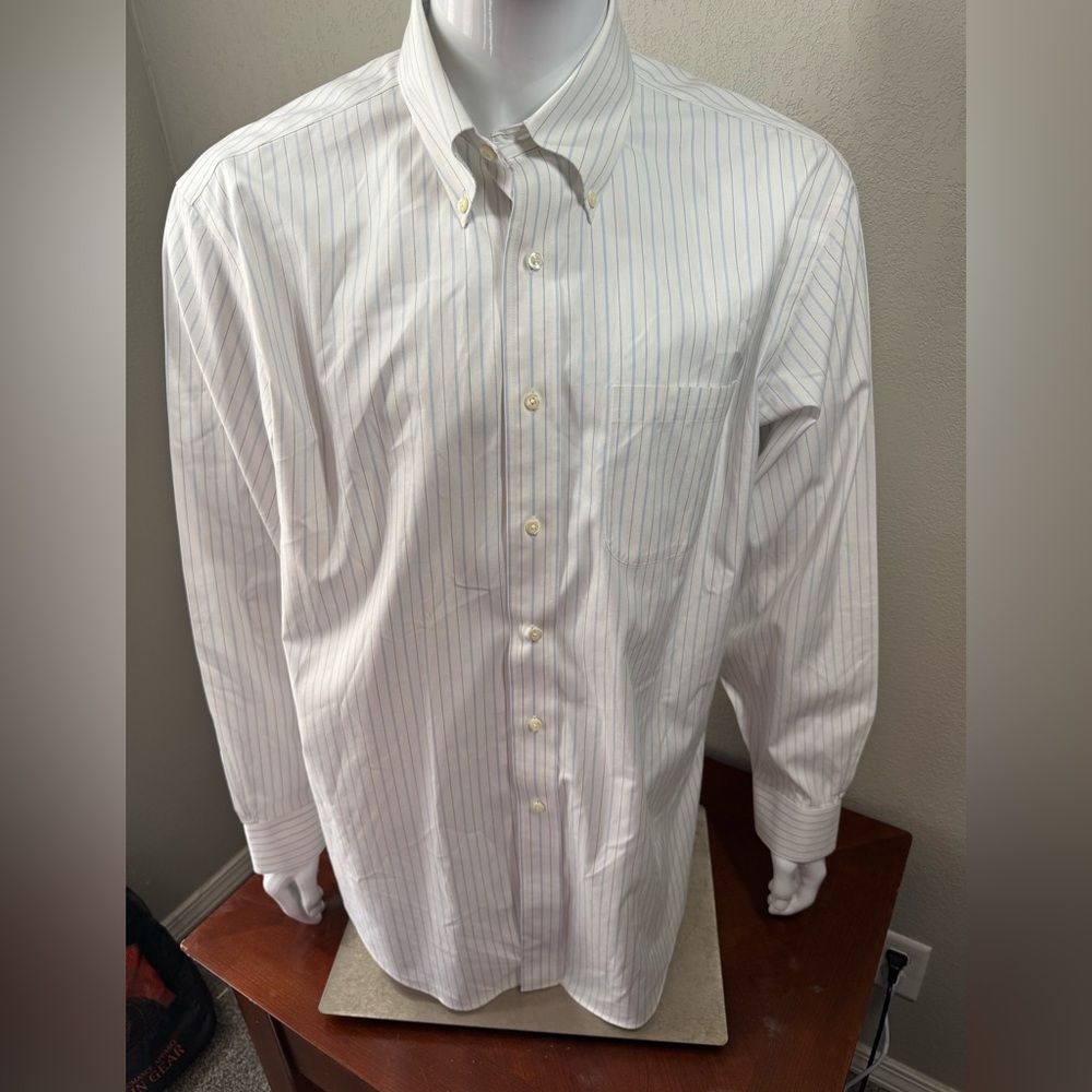 Men's White Striped Brooks Brothers Classic shirt
